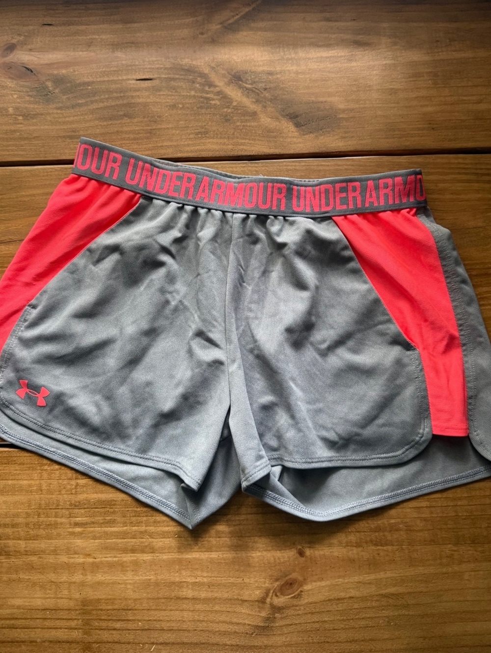 Under Armour Women's HeatGear Athletic Shorts Medium Gray and Coral